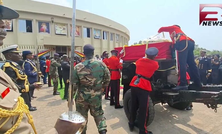 Lieutenant General Arnold Quainoo goes home 🕊