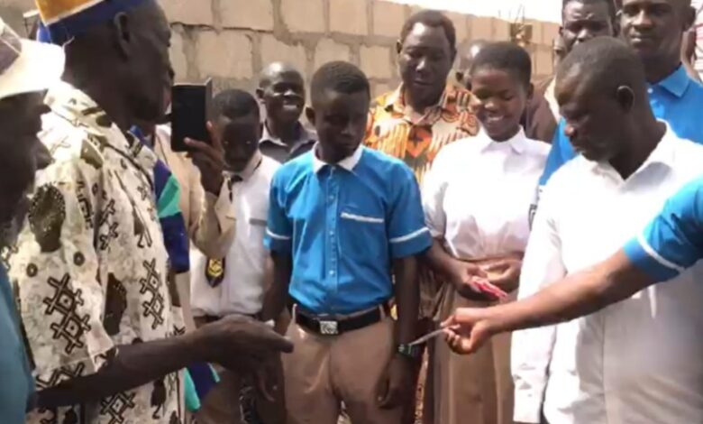 Students at 2 SHSs in Bawku smoke peace pipe by burying an okro stick in line with tradition