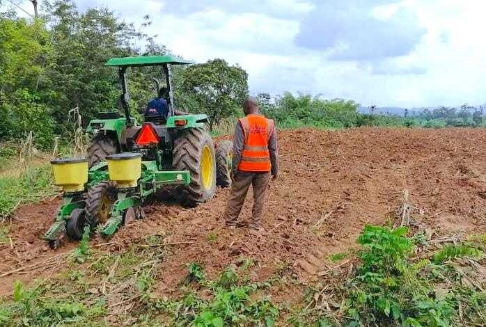 Agric Minister urges churches to venture into farming