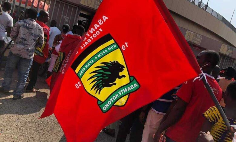 Kotoko fan dies after stabbing in violent scenes at Nsoatreman match