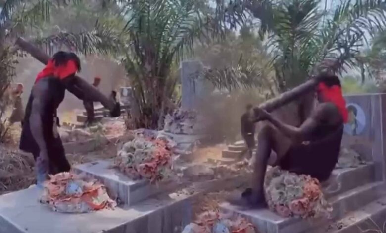 Man Visits The Graveyard Of A Deceased Woman To Pay Her Back For Falsely Accusing Him