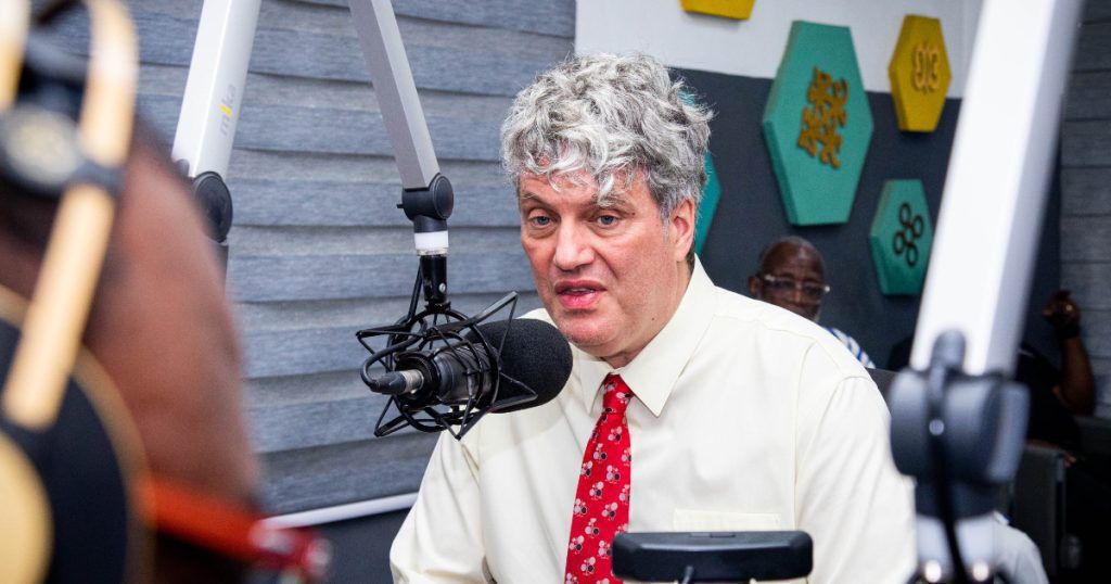 Consul General, Elliot Fertik