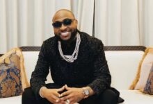 "Davido gifts OdumoduBlvck’s girlfriend N10 million after his headies win