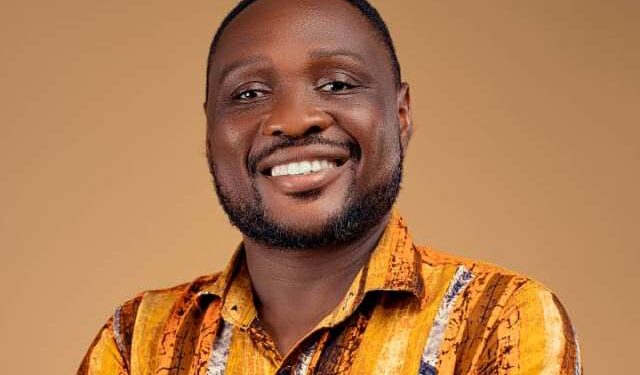 Cape Coast Mayor applauds timely payment of Assembly Members' allowance