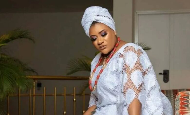 I’m single and unavailable — Nkechi Blessing confirms breakup with Xxssive