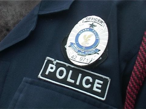 Police Inspector mistakenly shoots himself in the foot