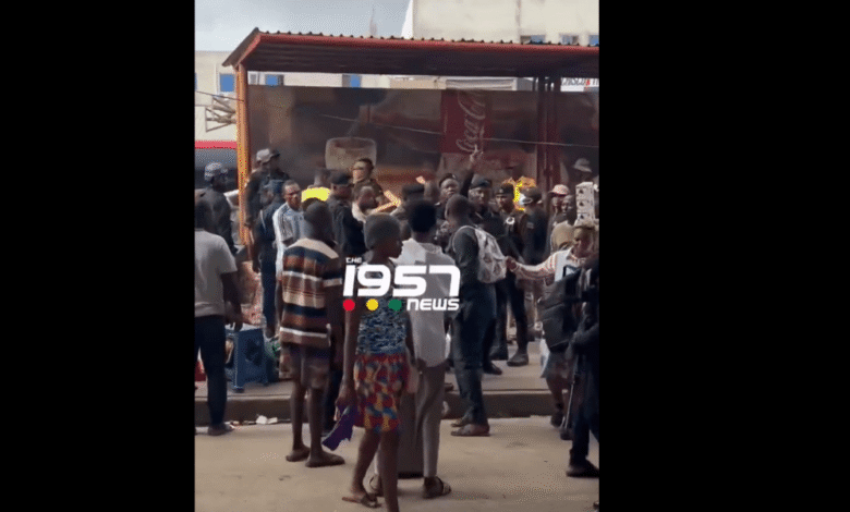 Police clash with trader during AMA decongestion exercise at Circle