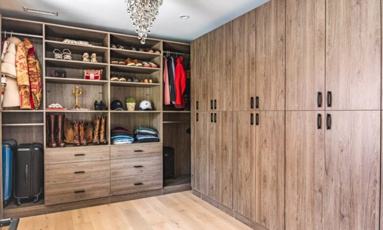 How to Organize Your Closet Like a Pro