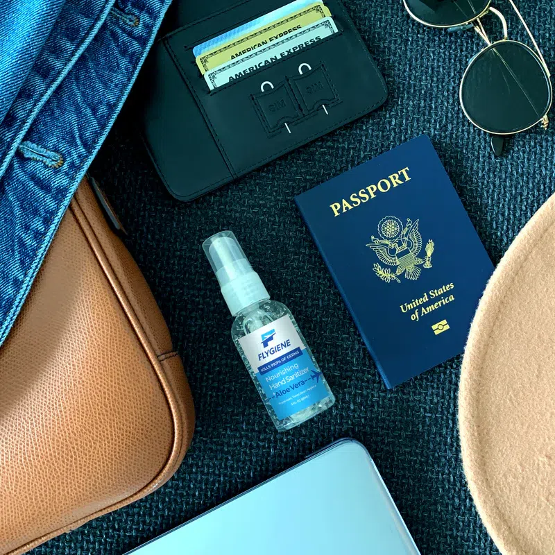 5 beauty essentials every woman should have in her bag at all times