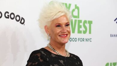 Anne W. Burrell Cause of Death, Age, Net Worth, Husband, Children , Parents, Siblings