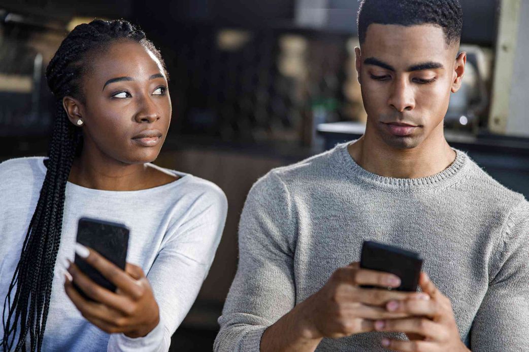 If your partner is doing these 7 things, he or she is definitely cheating
