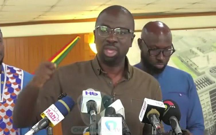 Suspended CJ has a right to know the case against her – Minority insists