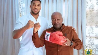 That’s why we set up Bukom Arena – Mahama tells Anthony Joshua during sports sector meeting