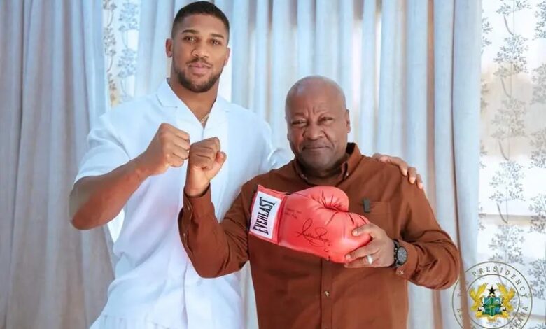 That’s why we set up Bukom Arena – Mahama tells Anthony Joshua during sports sector meeting