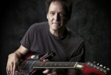 Mark Moffatt