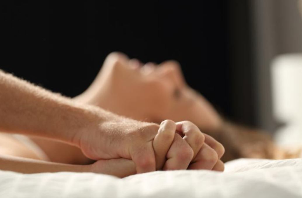 7 reasons you shouldn’t have sex when you’re on your period