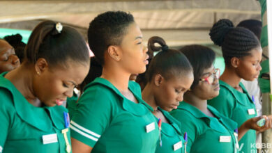 labour nurses-696x392