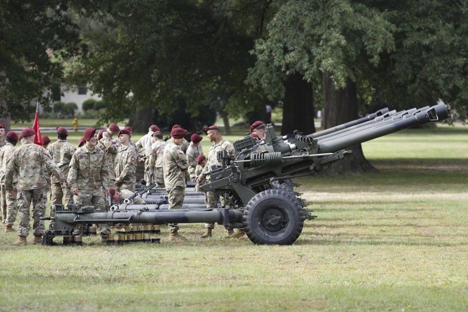 10 largest military bases in the world