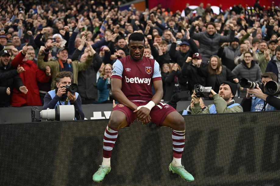 Mohammed Kudus refuses to train fully as Chelsea, Tottenham battle to sign him