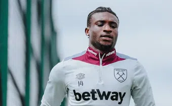 Mohammed Kudus refuses to train fully as Chelsea, Tottenham battle to sign him