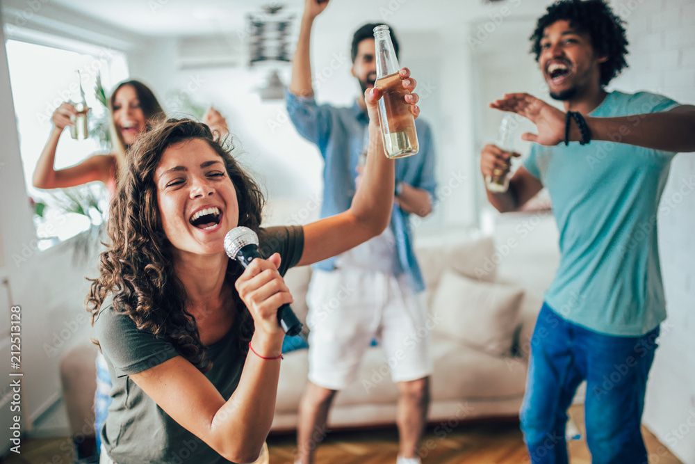 5 activities to do with your friends to strengthen your bond