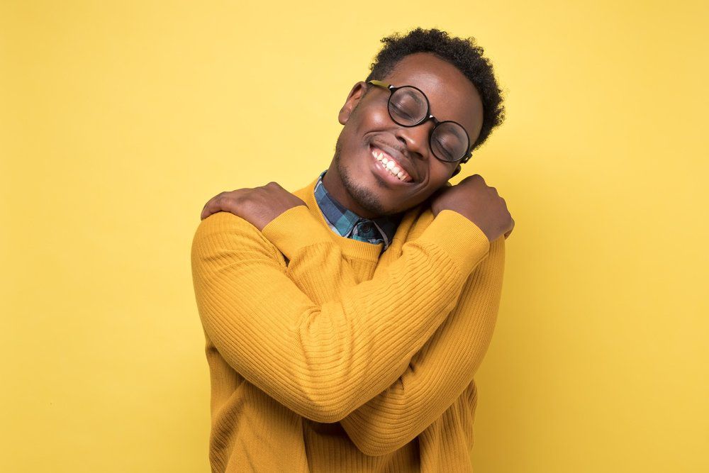 6 proven ways to become emotionally available in your relationship