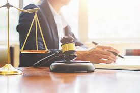 What to Expect From a Custody Lawyer
