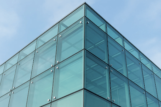 Why Architects Choose Laminated Tempered Glass for Buildings
