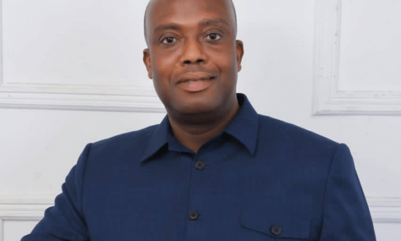 Hon Thomas Ampem Nyarko