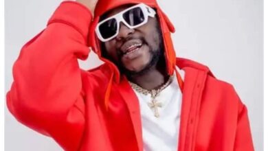 Medikal makes sure you eat — Portfolio praises rapper for loyalty to showbiz liaisons