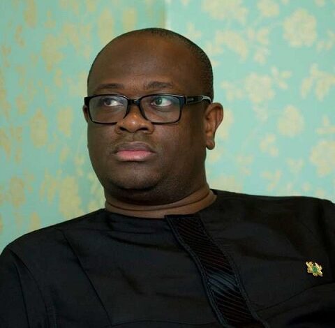 Stop disgracing MPs – Stan Dogbe slams Vincent Ekow Assafuah