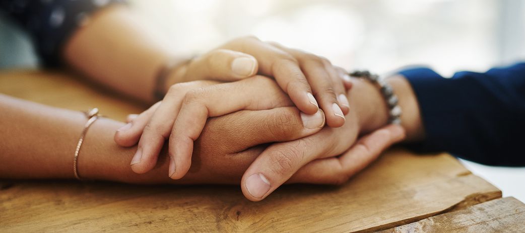 10 Bible Verses to Console You When Mourning a Loved One