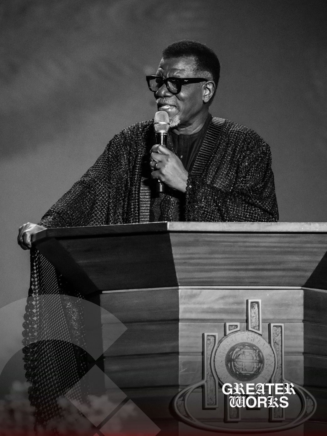 “Wives lost husbands, children lost fathers” – Mensa Otabil says as he prays for families of helicopter crash victims