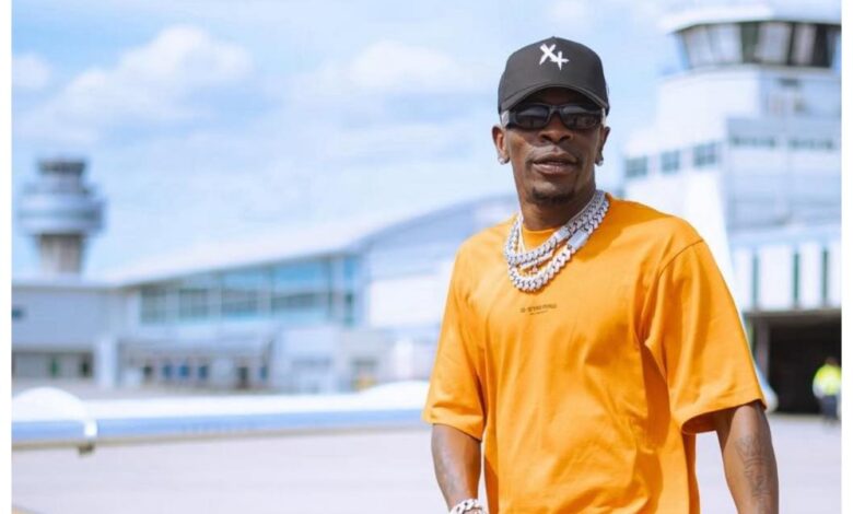 Shatta Wale released on bail after arrest; Sammy Flex thanks fans