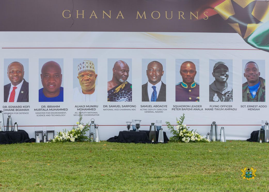 ‘This is not a time for division’ – Pres. Mahama tearfully appeals in first speech after tragic crash