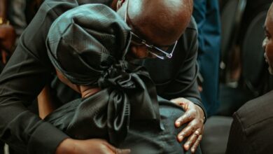 Bawumia visits residence of late Ibrahim Murtala Mohammed to mourn with family
