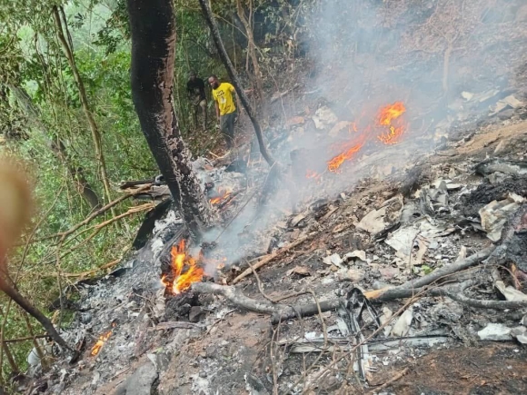 Minority mourns victims of military helicopter crash