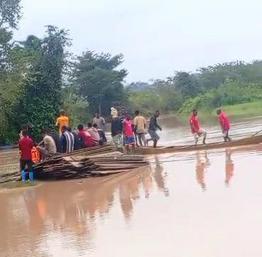 Two men missing after Offin River canoe accident