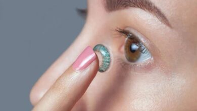 Science-Backed Lens Materials: Choosing Daily Coloured Contacts That Work with Dry Eye Drops