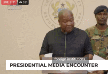 john mahama addresses the press