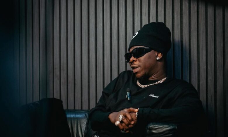 It’s too much negativity - Stonebwoy urges Ghanaians to embrace kindness online