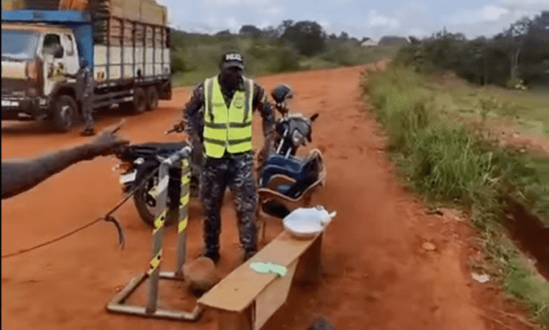 Bono Region: Police caught on video taking bribe interdicted