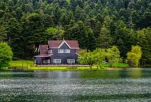 The Pros of Living by the Water