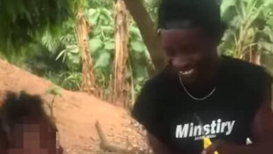 Police 'chase' man seen in viral video giving cigarette to child