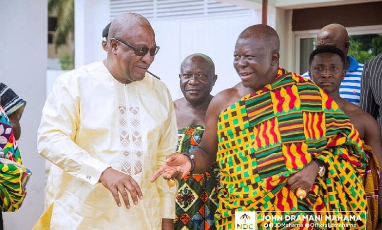 Otumfuo to present Bawku mediation report to Mahama