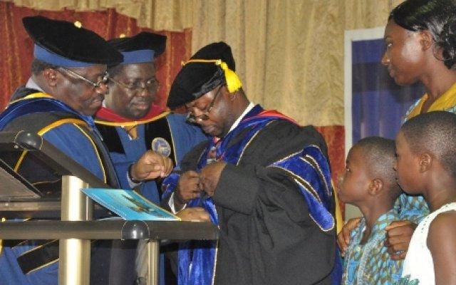 Professor Daniel K. Bediako, Vice Chacellor of Valley View University [Middle]