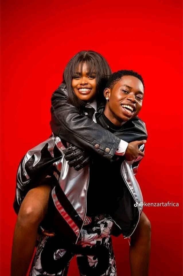 Seems like Peller and Jarvis are a couple!